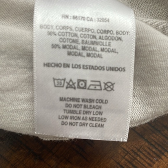 T.la by ANTHROPOLOGIE Long Sleeve Tee - Picture 7 of 7